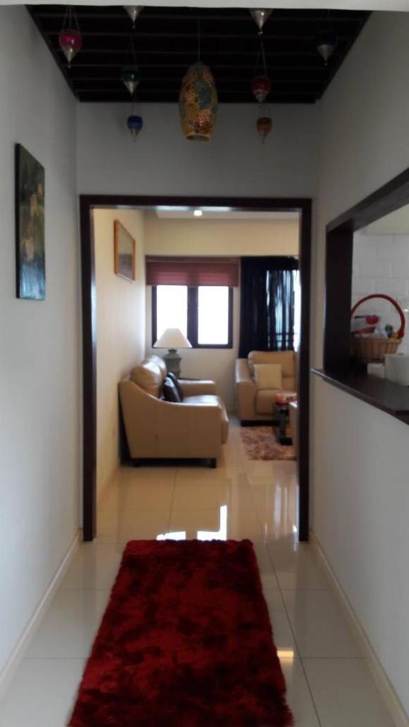 Susie'S Resort Seaview Suites At Sri Sayang Batu Ferringhi Exterior foto